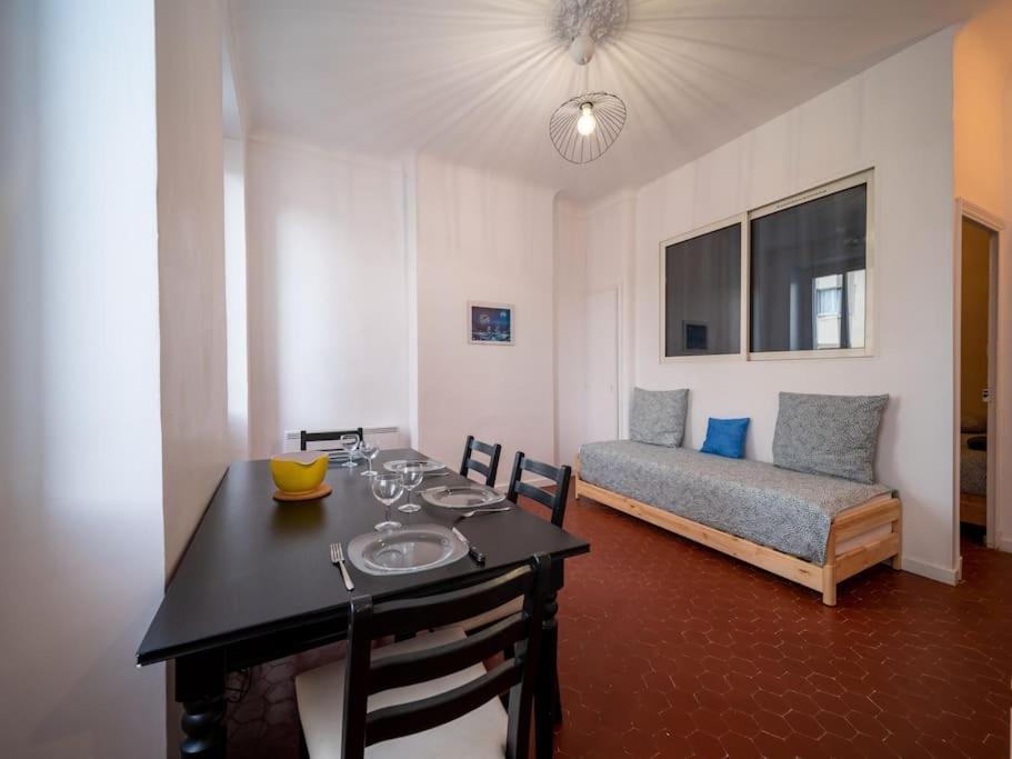 Appartement Tout Equipe 4 Couchages Belle De Mai Marseille Exterior photo